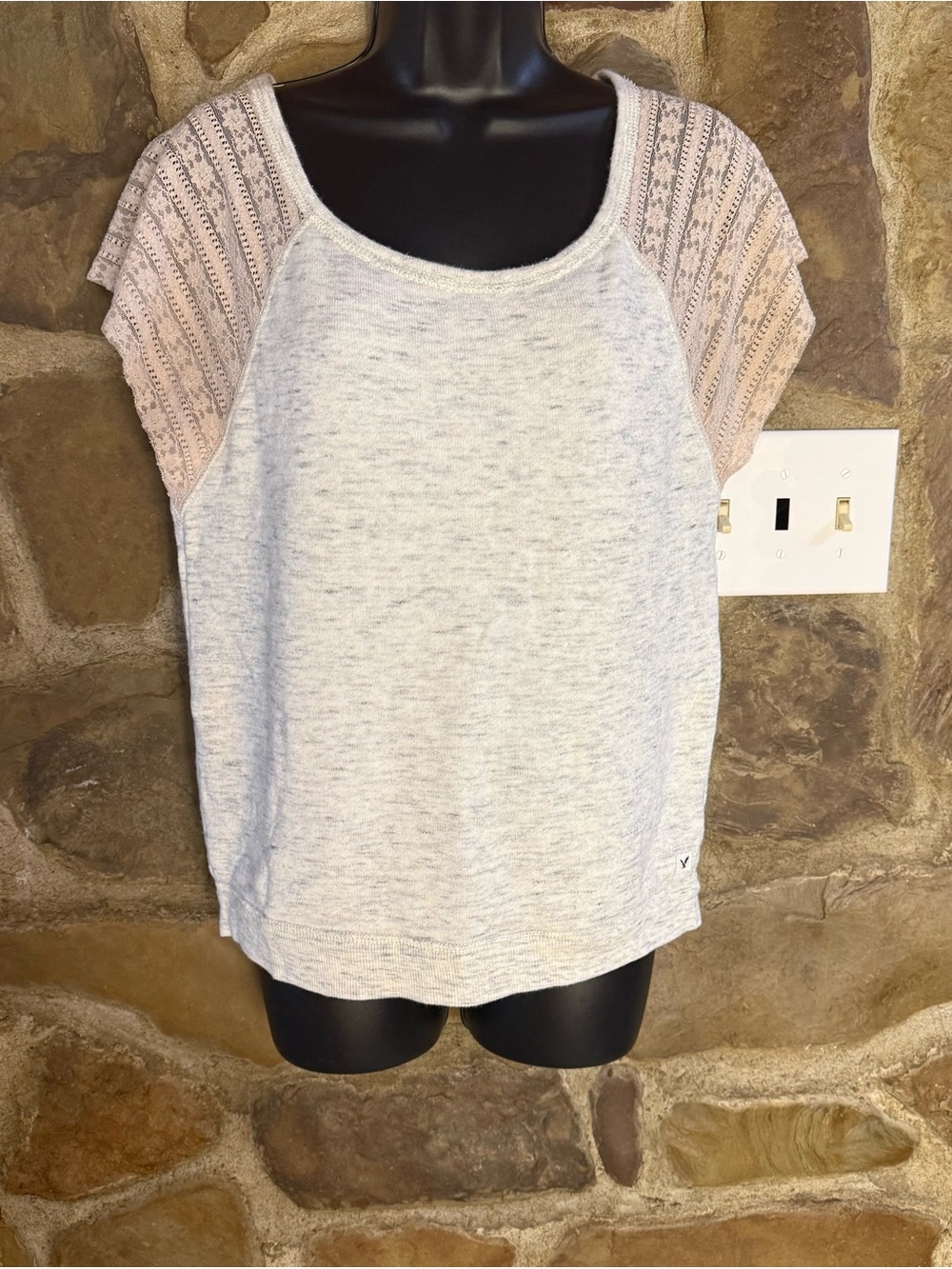 American Eagle Outfitters Heather Gray Top with Pale Pink Lace Sleeves
